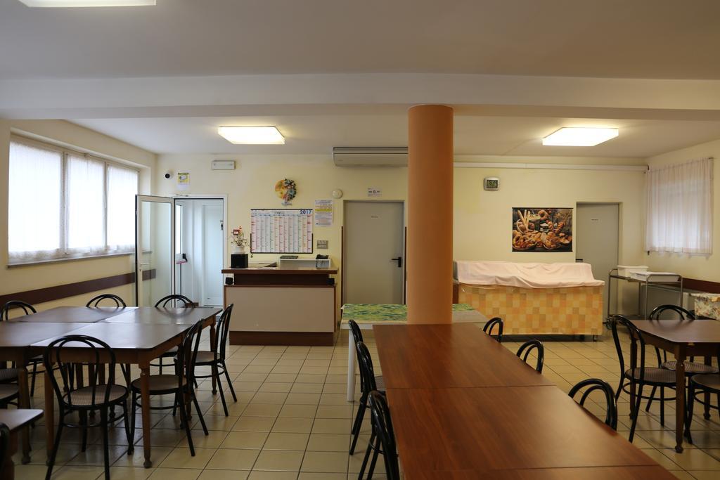 Ostello Della Gioventu Benacus Riva del Garda Exterior foto